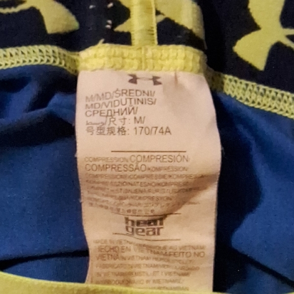 Under Armour Green and Blue Leggings for Active Comfort - Picture 2 of 13